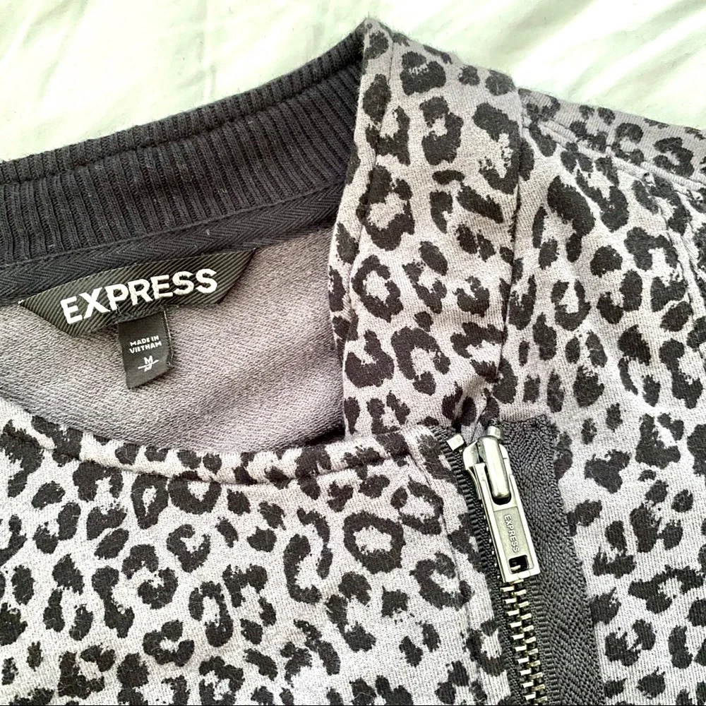 Express Leopard Motorcycle Jacket - Picture 2 of 4
